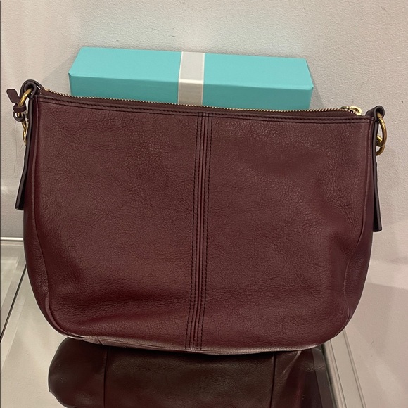 New Fossil Deep Burgundy Leather Shoulder Bag . - Picture 1 of 8
